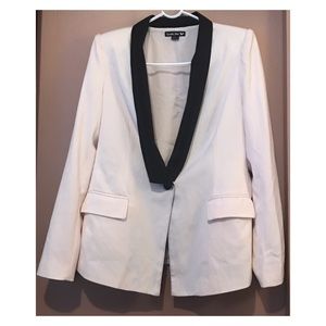 Tuxedo blazer
